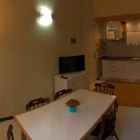 Casa Indipendente Con Terrazzo A * Recco