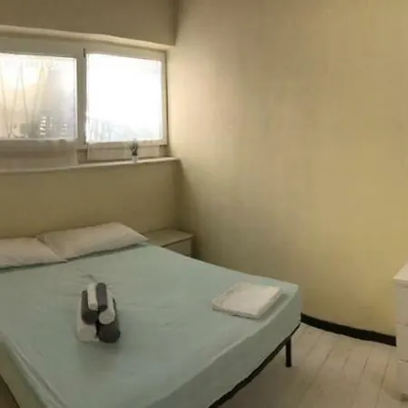 Villa Casa Indipendente Con Terrazzo A
